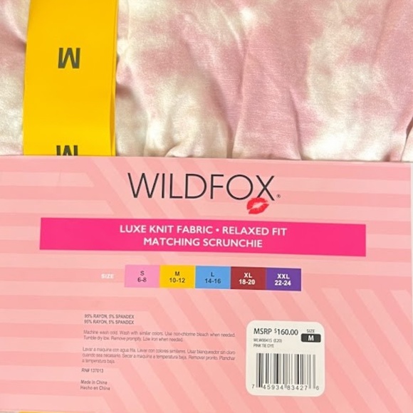 NEW Wildfox 3-Piece Short Set With Scrunchie Sz Med. 🎉Host Pick🎉 - Picture 8 of 8